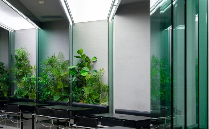 Taman Indah Vertical Garden Lahan Sempit